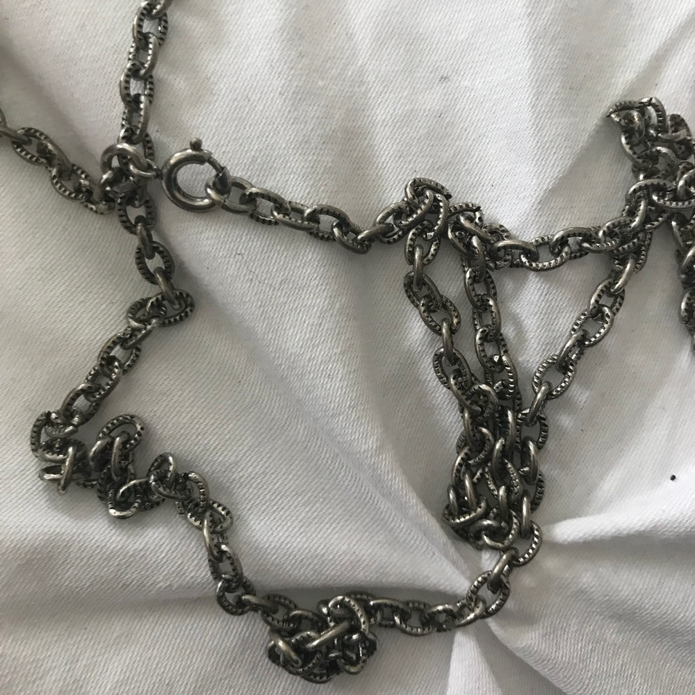 2 chains ...silver - Picture 2 of 2